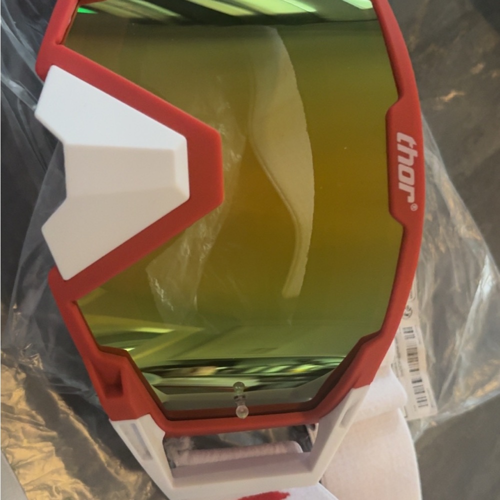 Thor Multi-Color Racing Goggles - Picture 5 of 6